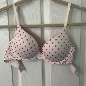 Pink Victoria’s Secret bra